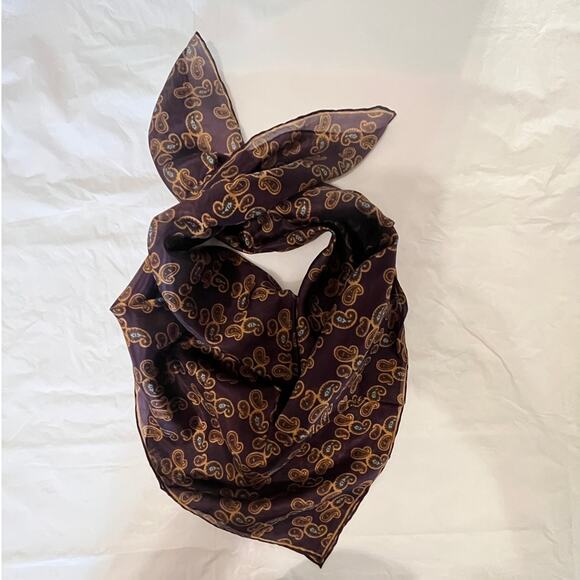 ROBERT TALBOTT Fine Silk Scarf Printed in Italy  - Purple - Semi Sheer - Picture 6 of 9
